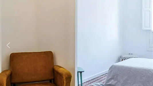 Apartments in Valencia L'Eixample - photo 10