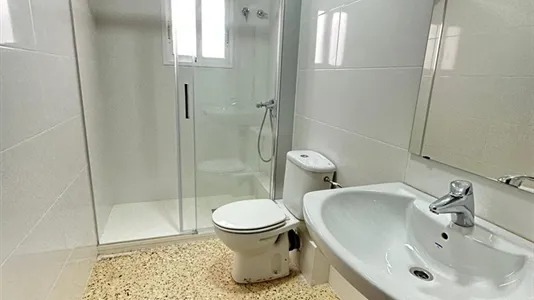 Rooms in Burjassot - photo 4
