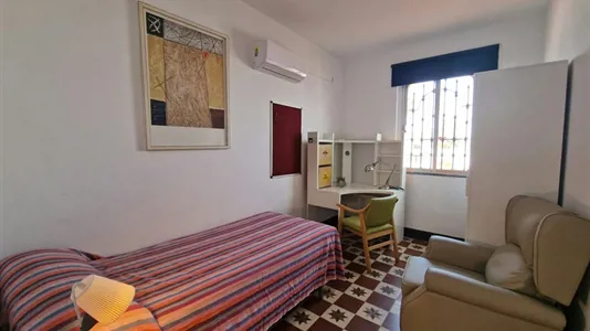 Rooms in Fuente del Rey - photo 2