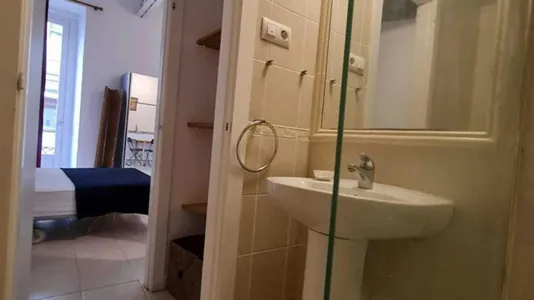 Apartments in Barcelona Ciutat Vella - photo 10
