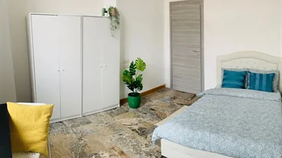 Room for rent in Milano Zona 1 - Centro storico, Milan