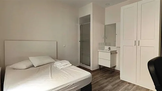 Rooms in Madrid Retiro - photo 3