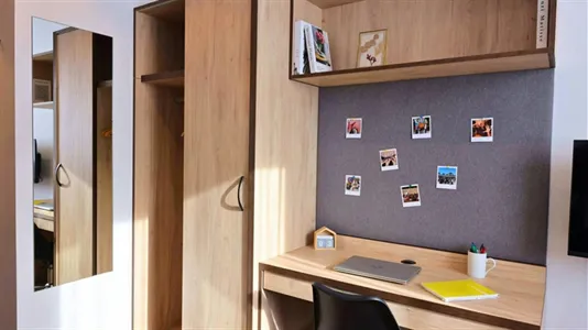 Rooms in Pamplona/Iruña - photo 5