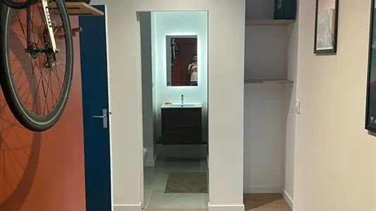 Apartments in Lyon - photo 5