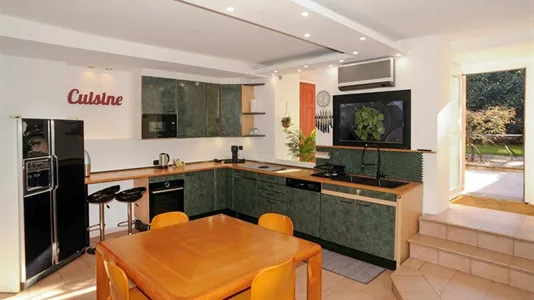 Apartments in Milano Zona 5 - Vigentino, Chiaravalle, Gratosoglio - photo 2