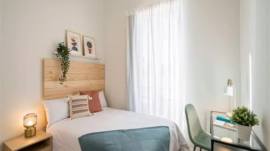 Rooms in Madrid Chamberí - photo 9