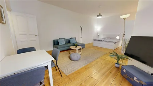 Apartments in Location is not specified - photo 4