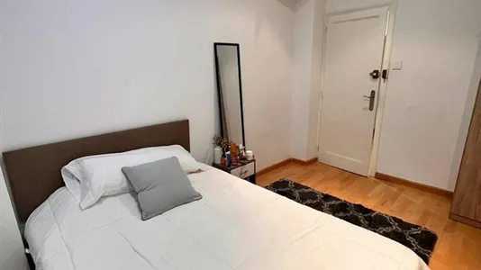 Rooms in Barcelona Sarrià-St. Gervasi - photo 2