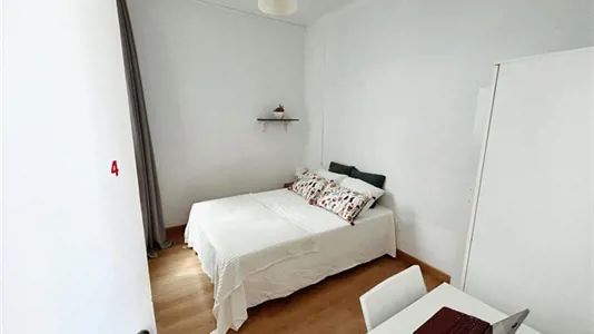 Rooms in Barcelona Eixample - photo 1