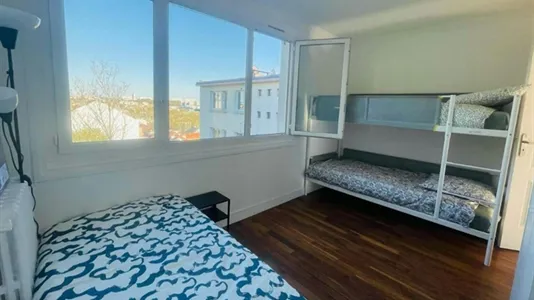 Apartments in Bobigny - photo 3