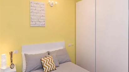 Room for rent in Milano Zona 5 - Vigentino, Chiaravalle, Gratosoglio, Milan