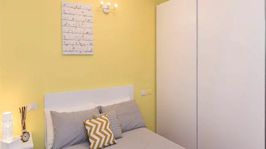 Rooms in Milano Zona 5 - Vigentino, Chiaravalle, Gratosoglio - photo 1