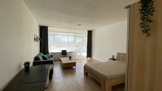 Rooms in Capelle aan den IJssel - photo 2