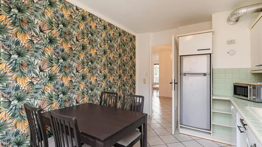 Apartments in Lyon - photo 4