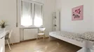Room for rent, Milano Zona 2 - Stazione Centrale, Gorla, Turro, Greco, Crescenzago, Milan, &lt;span class=&quot;blurred street&quot; onclick=&quot;ProcessAdRequest(9362160)&quot;&gt;&lt;span class=&quot;hint&quot;&gt;See streetname&lt;/span&gt;[xxxxxxxxxxxxx]&lt;/span&gt;