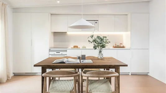 Apartments in Barcelona Ciutat Vella - photo 6