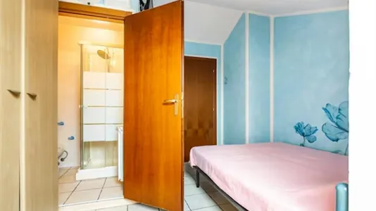 Rooms in Sesto San Giovanni - photo 8