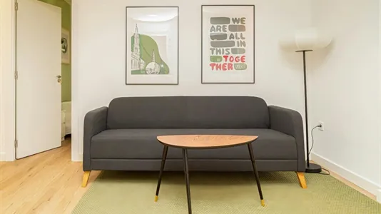 Rooms in Zaragoza - photo 10