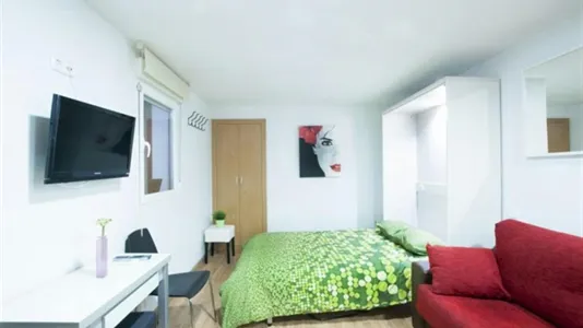 Apartments in Madrid Centro - photo 5