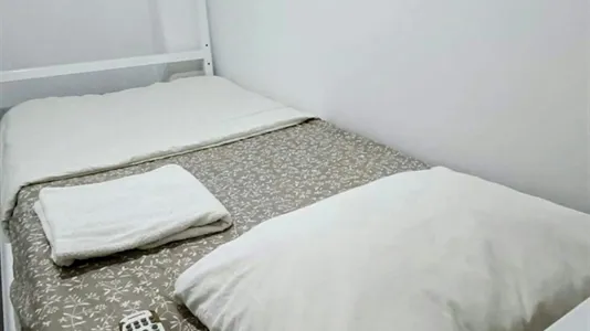 Rooms in Athens Exarchia - photo 2