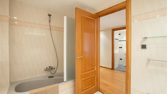 Rooms in Valencia L'Eixample - photo 9