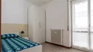 Room for rent, Milano Zona 7 - Baggio, De Angeli, San Siro, Milan, Via Lucca