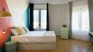 Room for rent, Madrid Chamberí, Madrid, &lt;span class=&quot;blurred street&quot; onclick=&quot;ProcessAdRequest(9314806)&quot;&gt;&lt;span class=&quot;hint&quot;&gt;See streetname&lt;/span&gt;[xxxxxxxxxxxxx]&lt;/span&gt;