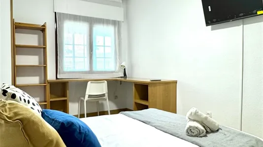 Rooms in Málaga - photo 6