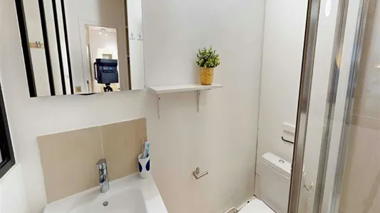 Rooms in Paris 15ème arrondissement - photo 6