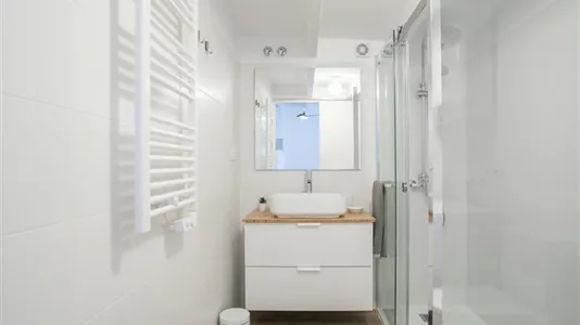 Apartments in Barcelona Ciutat Vella - photo 9