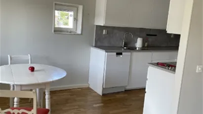 Upplands Väsby - 3rok - 6mån - 17.250kr/mån