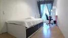 Room for rent, Vienna Favoriten, Vienna, &lt;span class=&quot;blurred street&quot; onclick=&quot;ProcessAdRequest(8273659)&quot;&gt;&lt;span class=&quot;hint&quot;&gt;See streetname&lt;/span&gt;[xxxxxxxxxxxxx]&lt;/span&gt;