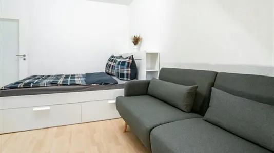 Apartments in Cologne Innenstadt - photo 4