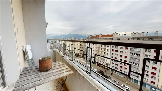 Apartments in Grenoble - photo 2