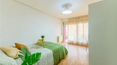 Room for rent in Adaro, Comunidad de Madrid