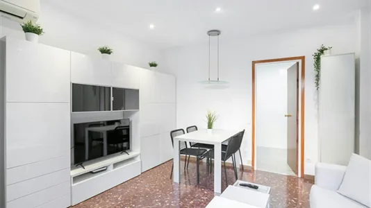 Apartments in Barcelona Eixample - photo 7