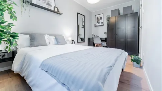 Rooms in Barcelona Sant Martí - photo 4