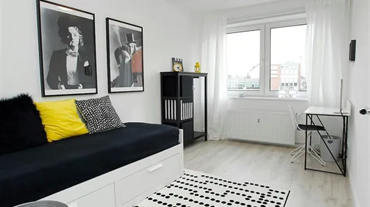 Apartments in Hamburg Mitte - photo 9