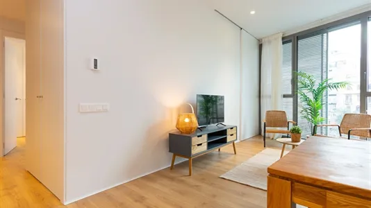 Apartments in Barcelona Eixample - photo 4