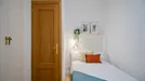 Room for rent, Madrid Tetuán, Madrid, Calle de Bravo Murillo<span class="blurred street-number" onclick="ProcessAdRequest(7365587)"><span class="hint">See road-number</span>[xxxxxxxxxxxxxx]</span>