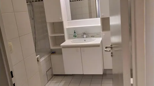 Rooms in Charleroi - photo 7