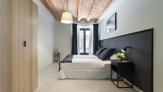 Apartments in Barcelona Ciutat Vella - photo 1