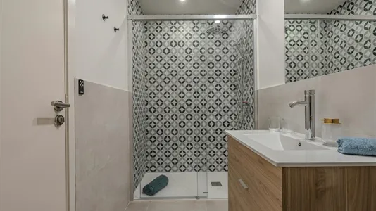 Rooms in Cornellà de Llobregat - photo 10