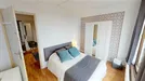 Room for rent, Lille, Hauts-de-France, &lt;span class=&quot;blurred street&quot; onclick=&quot;ProcessAdRequest(11848671)&quot;&gt;&lt;span class=&quot;hint&quot;&gt;See streetname&lt;/span&gt;[xxxxxxxxxxxxx]&lt;/span&gt;