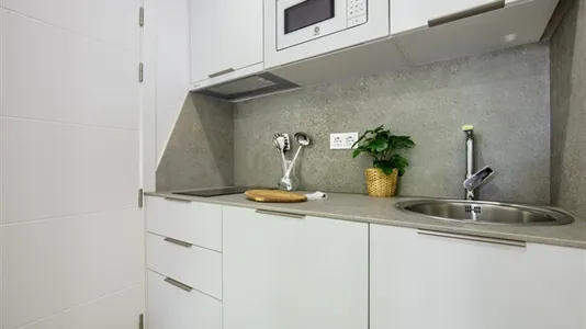 Apartments in Madrid Chamberí - photo 6