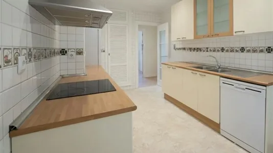 Rooms in Madrid Salamanca - photo 6