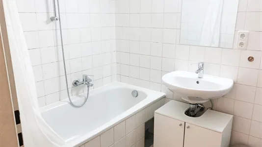 Rooms in Vienna Favoriten - photo 10