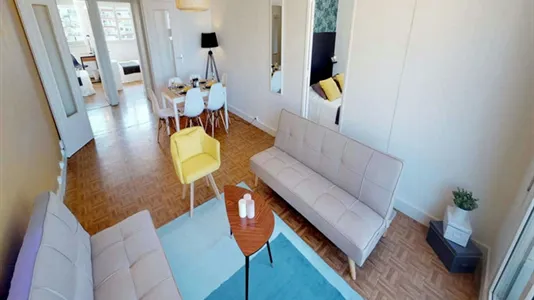 Rooms in Paris 17ème arrondissement - photo 8