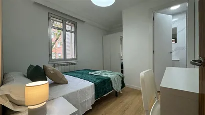 Room for rent in Madrid Moratalaz, Madrid