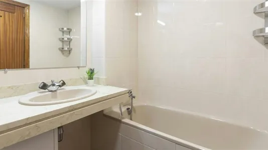 Rooms in Madrid Hortaleza - photo 7